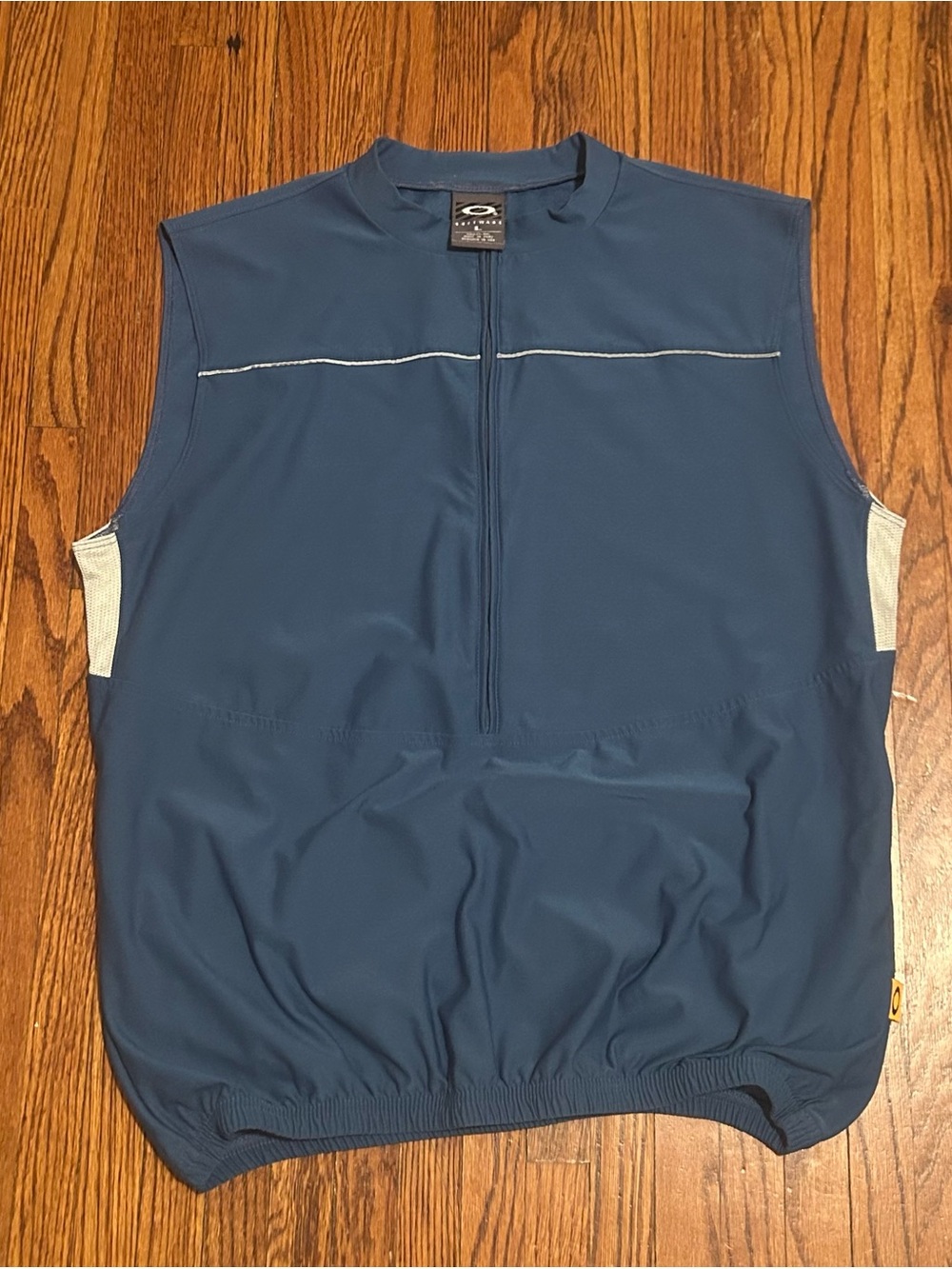 Oakley Size L Cycling Vest Blue Software Quarter Zip Sleeveless Performance